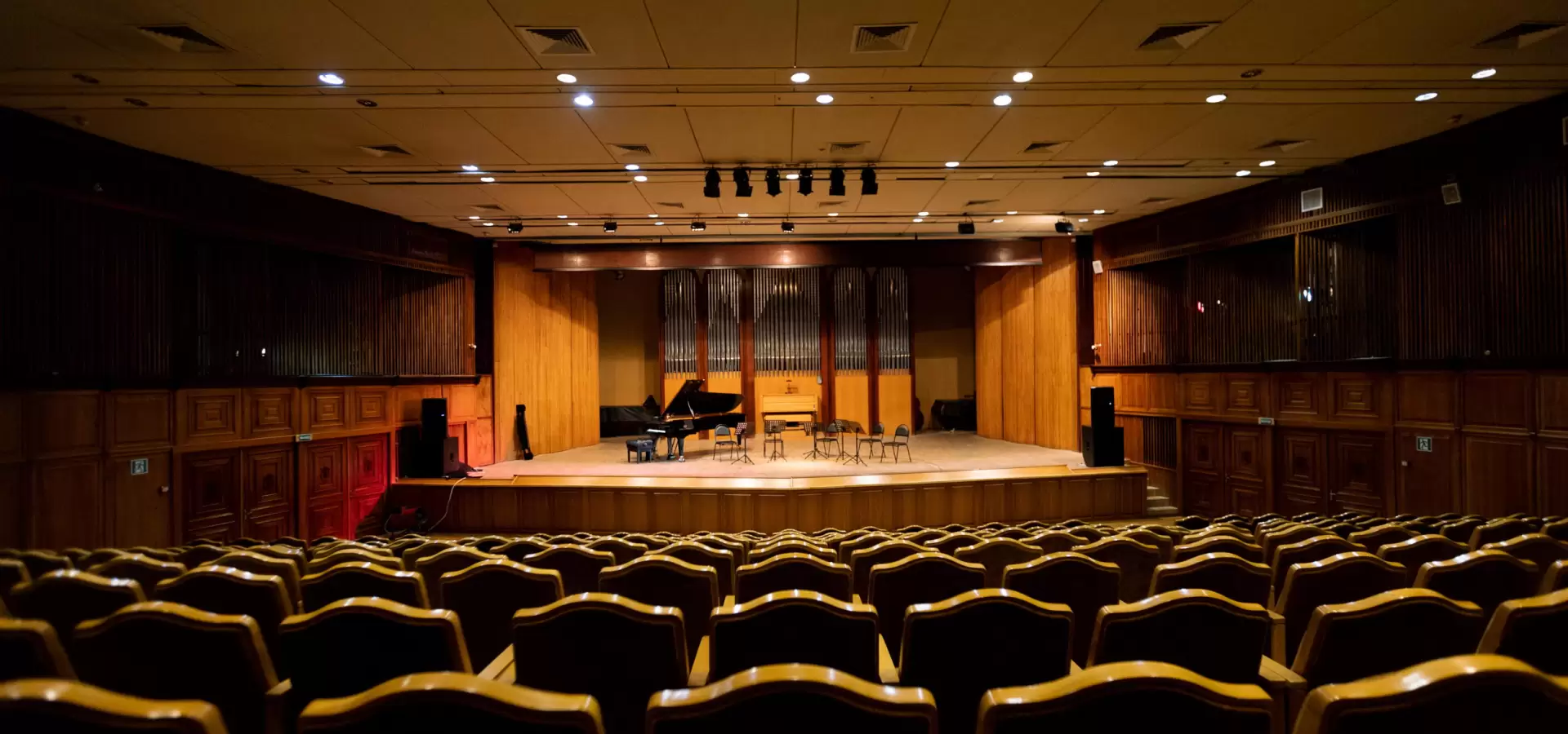 Зал органной и камерной музыки фото